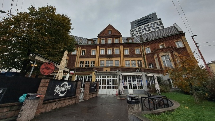 YMCA_BOTIKOVA.jpg