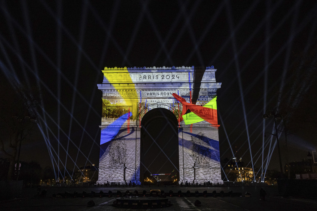 France_New_Year_s_Eve948735009307_TASR.jpg