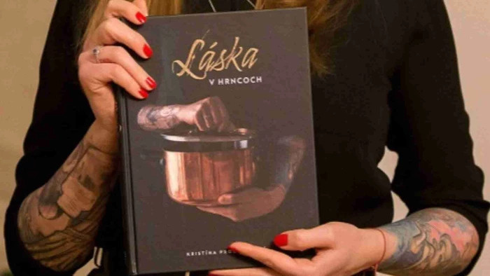 laska v hrncoch_2.jpg