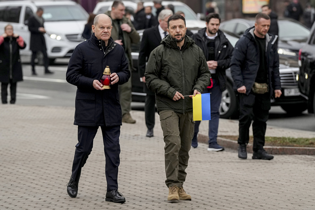 olaf scholz_navsteva kyjeva_TASR_AP_Evgeniy Maloletka.jpg