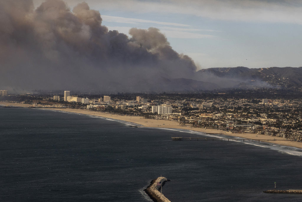 APTOPIX_California_Wildfires018406099514.jpg