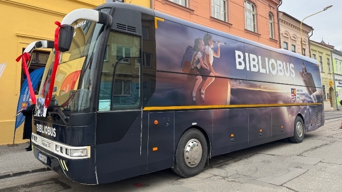 bibliobus_ TASR - Maroš Černý (1).jpg