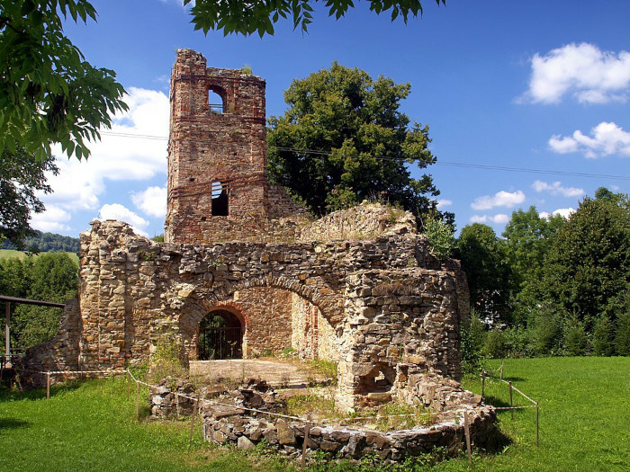 KRASNY BROD MONASTYR 01_700.jpg