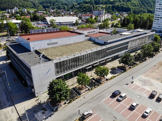 Dom_kultury_dron.jpg