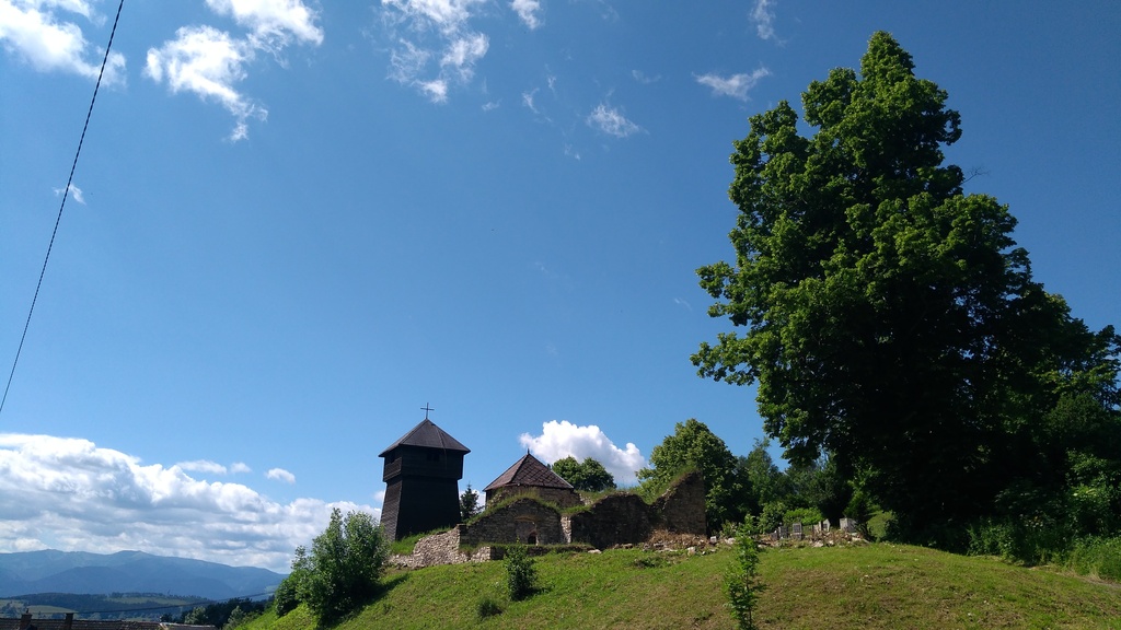Rádiovíkend.jpg