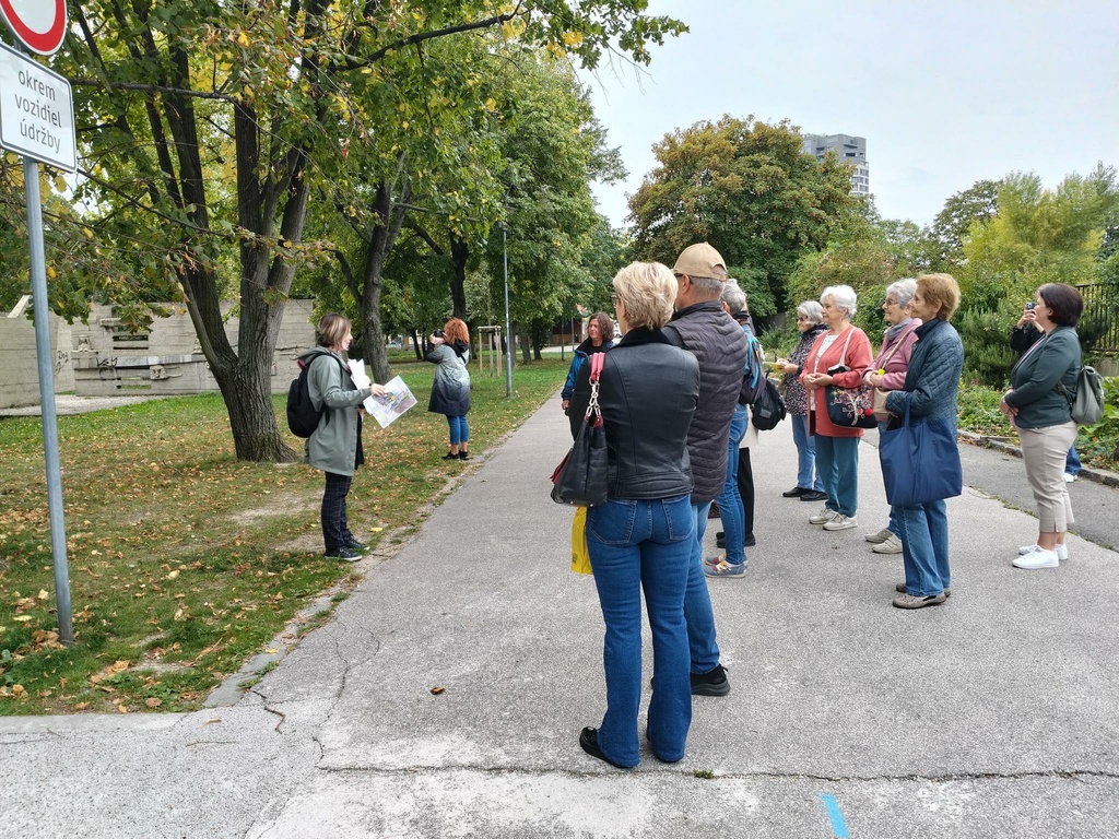 Príbeh 1 Bratislavskí seniori na Rande s mestom.jpg