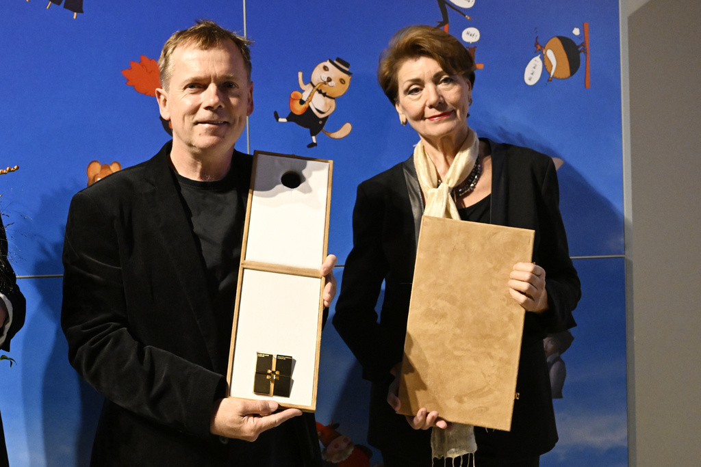 bienale_peter uchnár_zuzana Jarošová_TASR - Pavel Neubauer.jpg