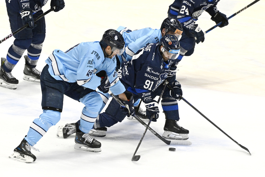 hokej_slovan_poprad_TASR - Pavel Neubauer.jpg