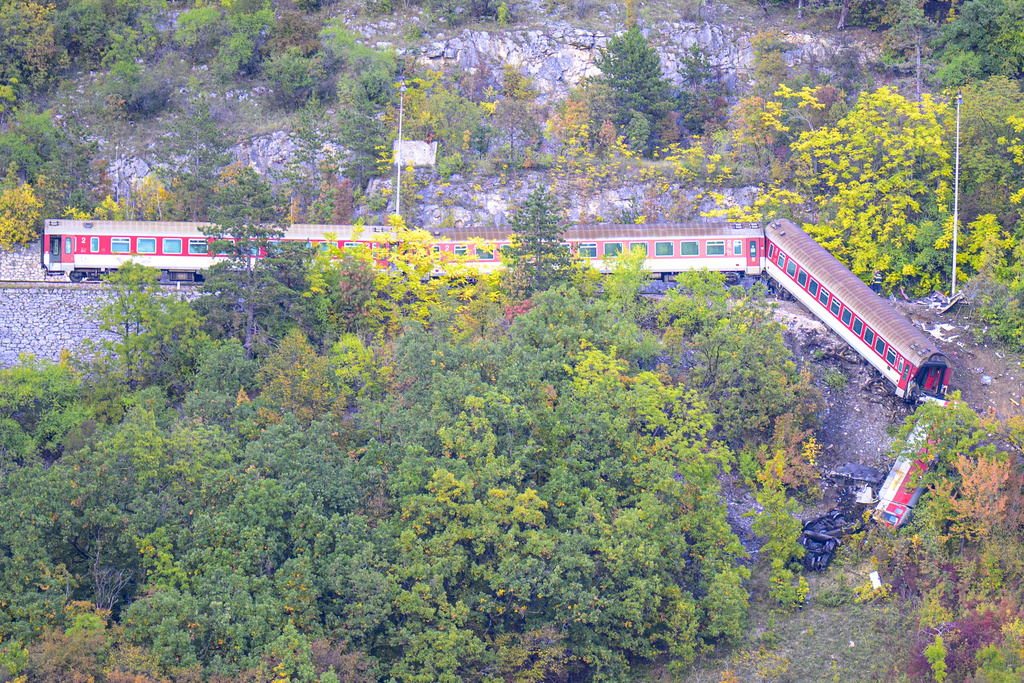 2025_10_13_JablonovNadTurnou_zrazkavlaky_11165026.jpg