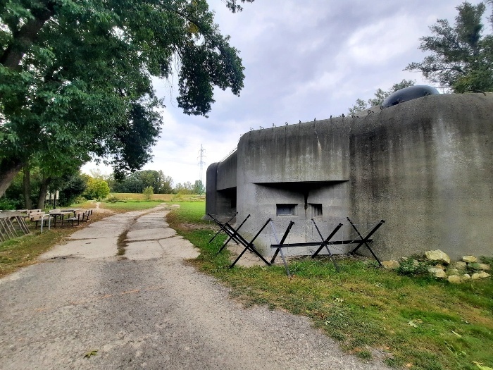 bunker b-s 4_FOTO Zuzana Botiková.jpg