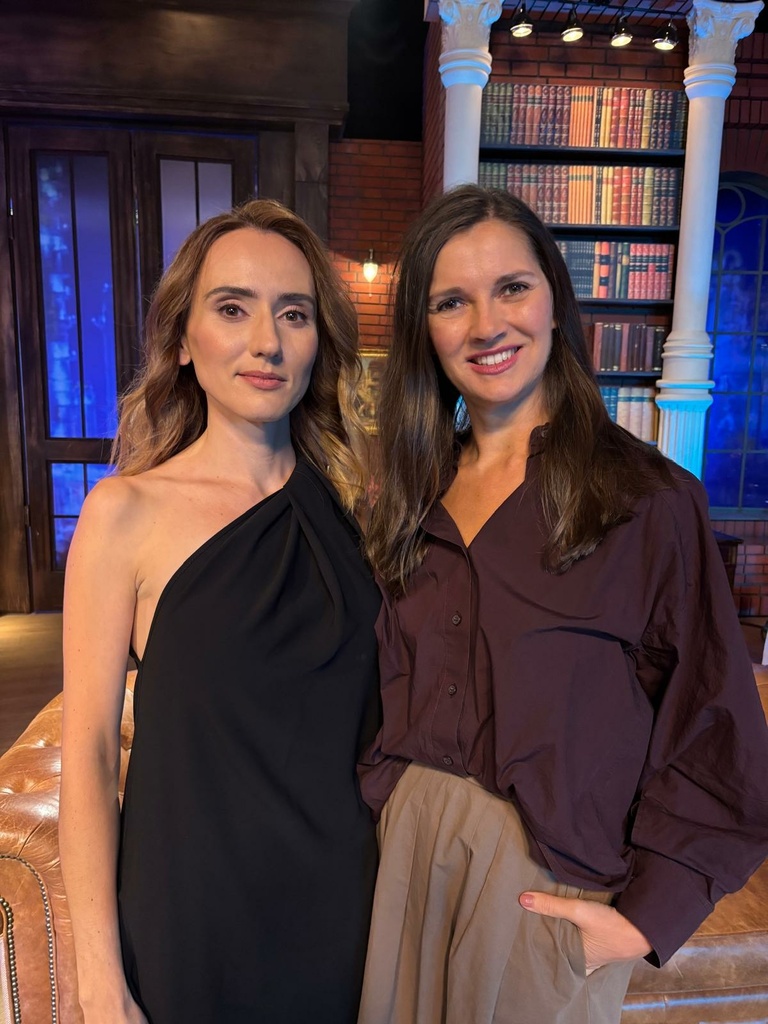 neskoro vecer_ada juhásová_rapantova.jpg