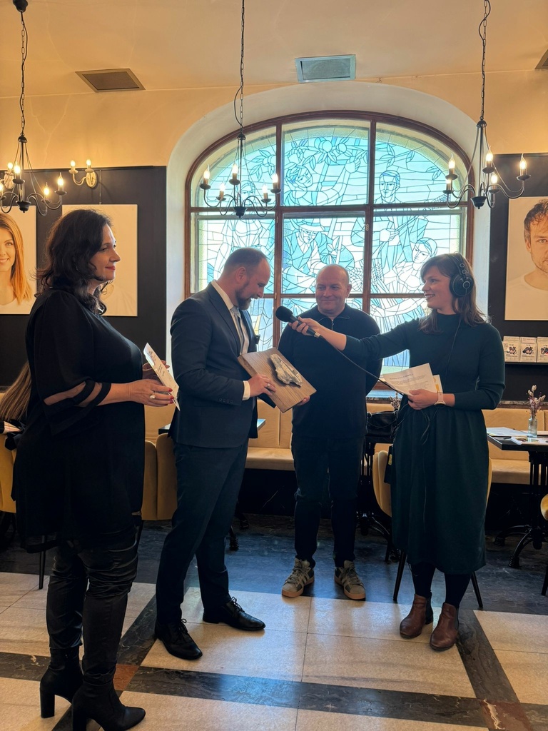 PHOTO-2025-10-29-15-21-41 (2).jpg