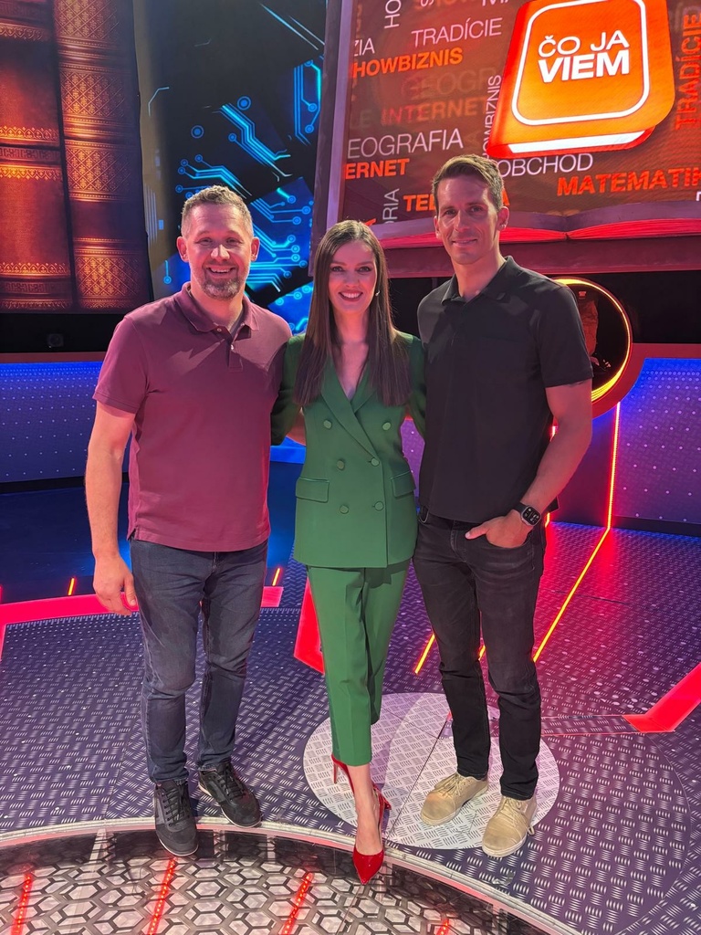 Co ja viem_Hana Rapantová, Ján Lašák a Matej Beňuš.jpg