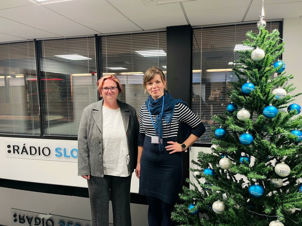 Ľubomíra Valovičová_Zuzana Botiková_foto Monika Domovcová.jpg