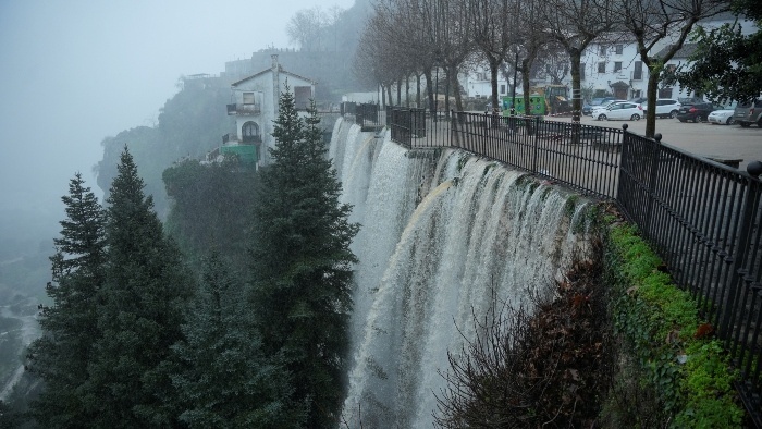 spanielsko_andaluzia_TASR_AP (1).jpg