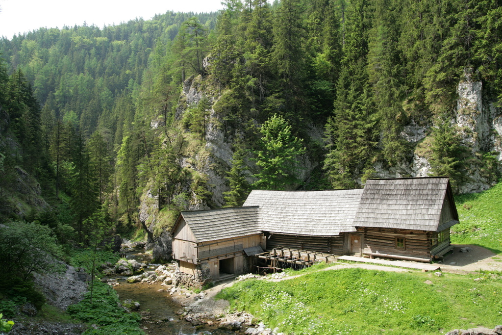 Mlyn na Oblazoch.JPG