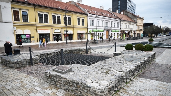 kosice_dolna brana_TASR – František Iván.jpg