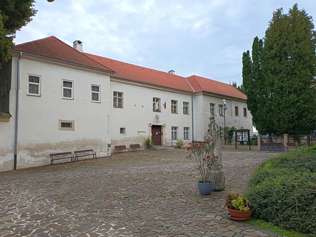 WhatsApp Image 2026-03-13 at 08.44.30.jpeg