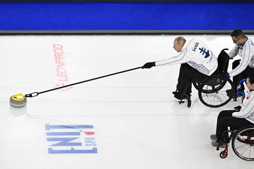 20260311_para26_curl_swe_svk_006200271_TASR.jpg