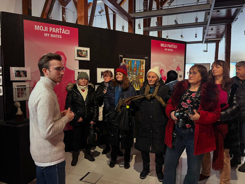 Komentovaná prohlídka Helena - 60 roků na scéně_1920.jpg