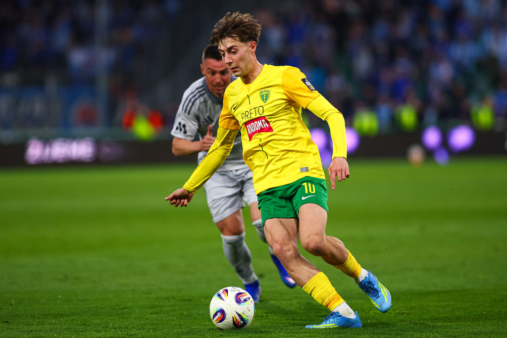 2026_04_18_fut_zil_slo_18209507_TASR.jpg
