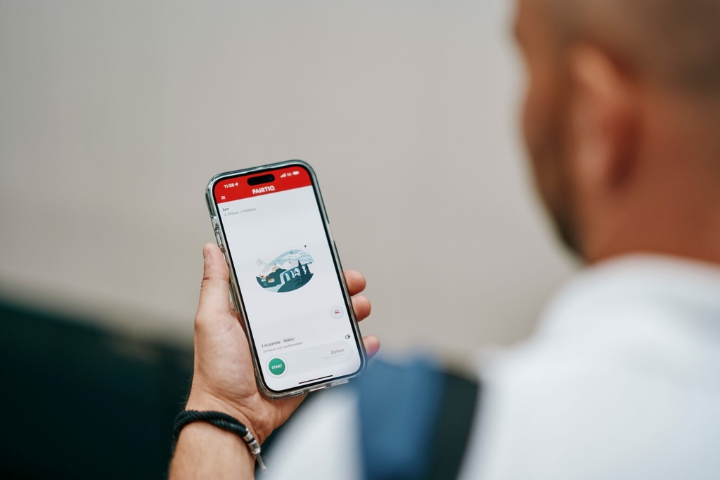 ZSSK-kladie-velky-doraz-na-inovacie-a-digitalizaciu-ako-klucove-nastroje-na-zvysenie-komfortu-cestujucich-a-efektivity-sluzieb-2