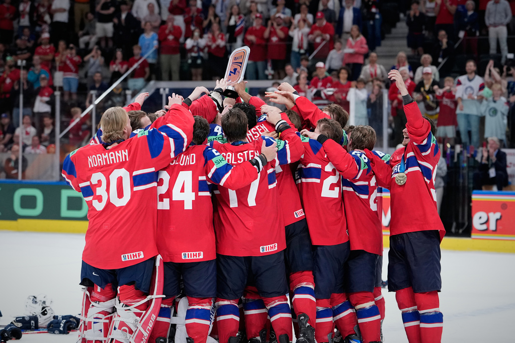 Switzerland_World_Championship_Ice_Hockey387682220631_TASR.jpg