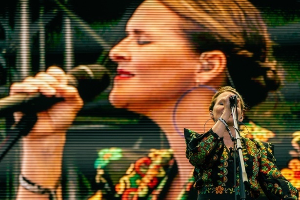 Luca_Fratoni_Emiliana_Torrini_Zlaty_Bazant_Stage_12.07.2026_Pohoda2026-5.jpg