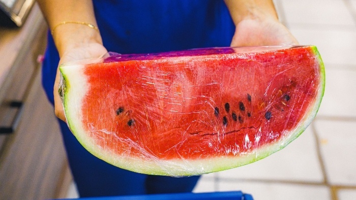 melon_folia_polovica_Pexels_Anderson Martins.jpg