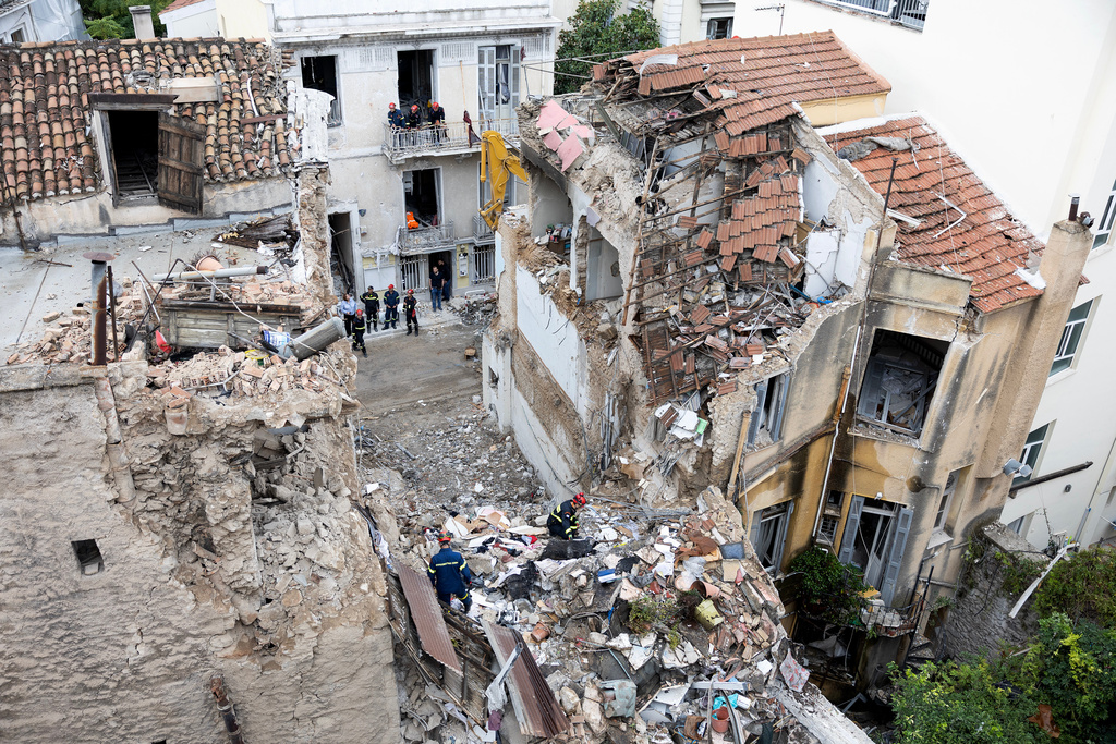 Greece_Athens_Explosion700787245984_TASR.jpg
