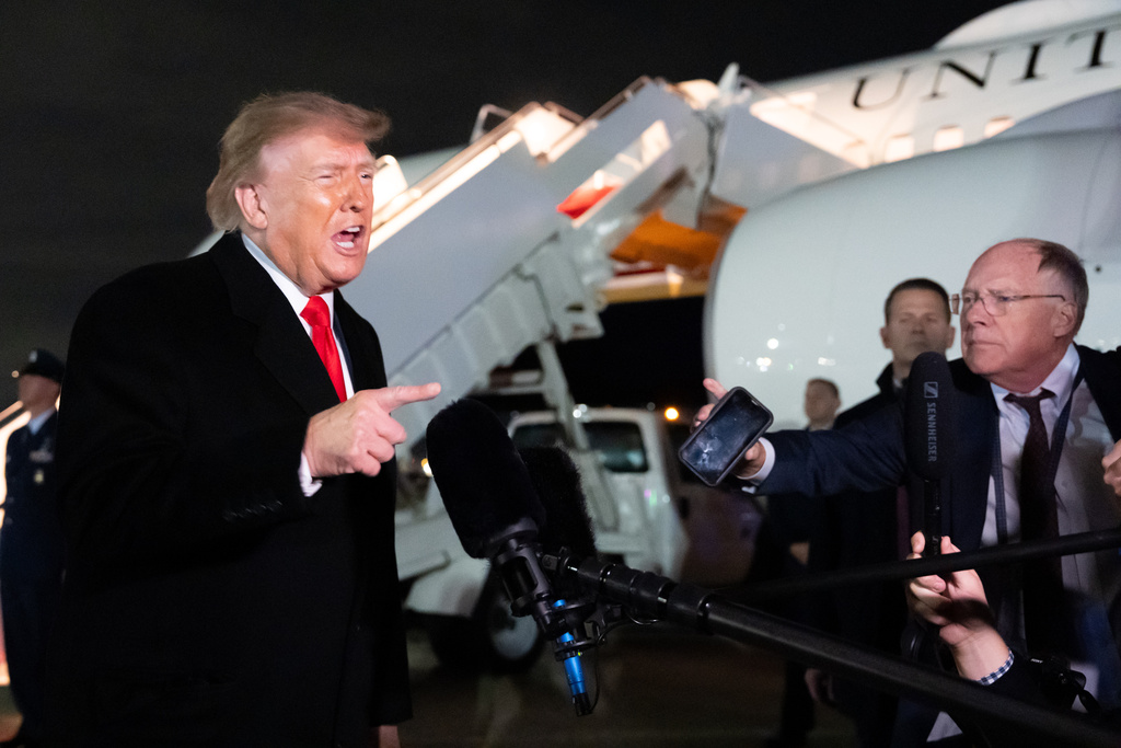 Trump745082249700_TASR.jpg