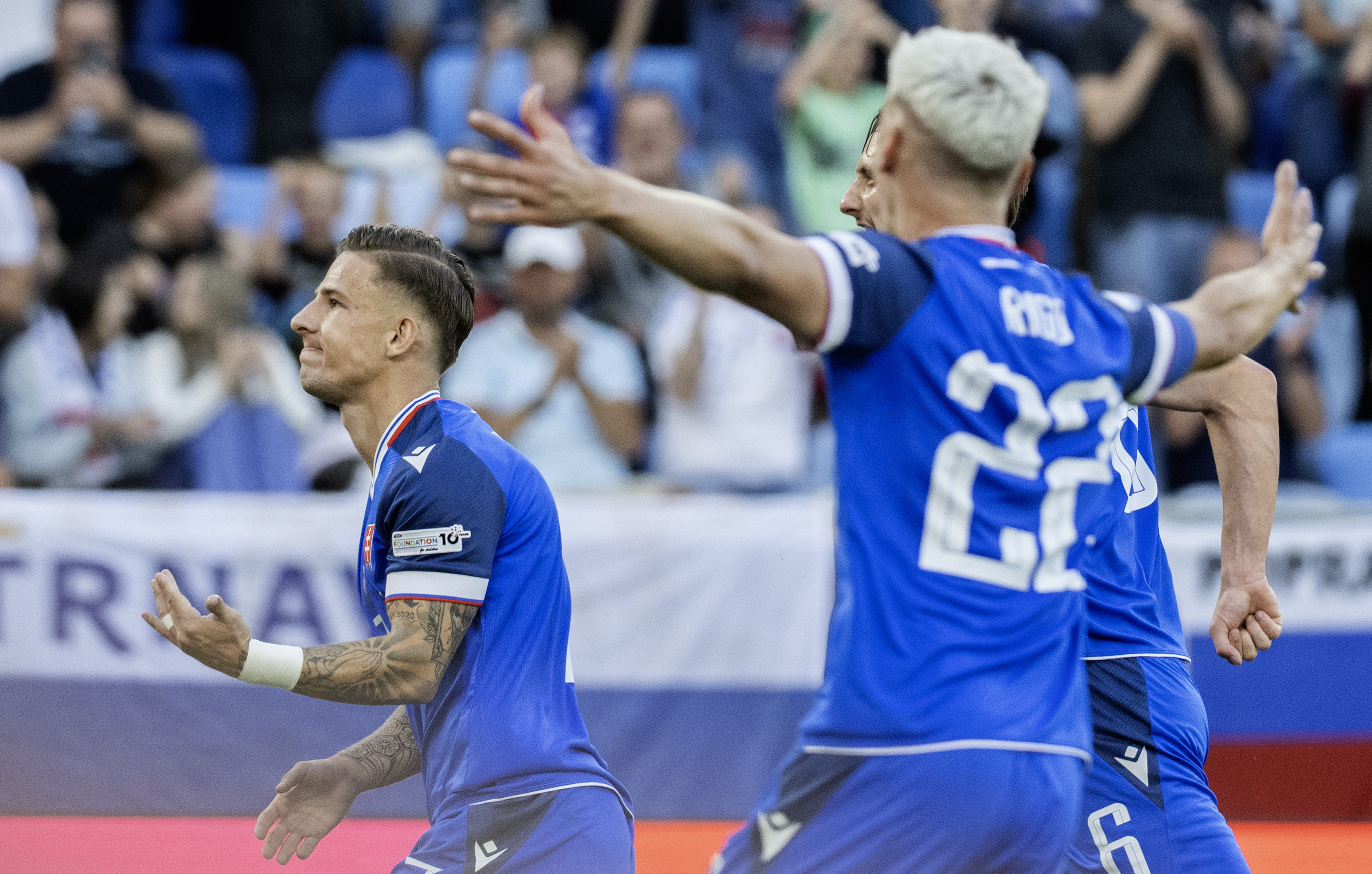 Slovenskí futbalisti bojovali, na výhru to nestačilo. Posledný zápas si zahrajú proti Rumunsku