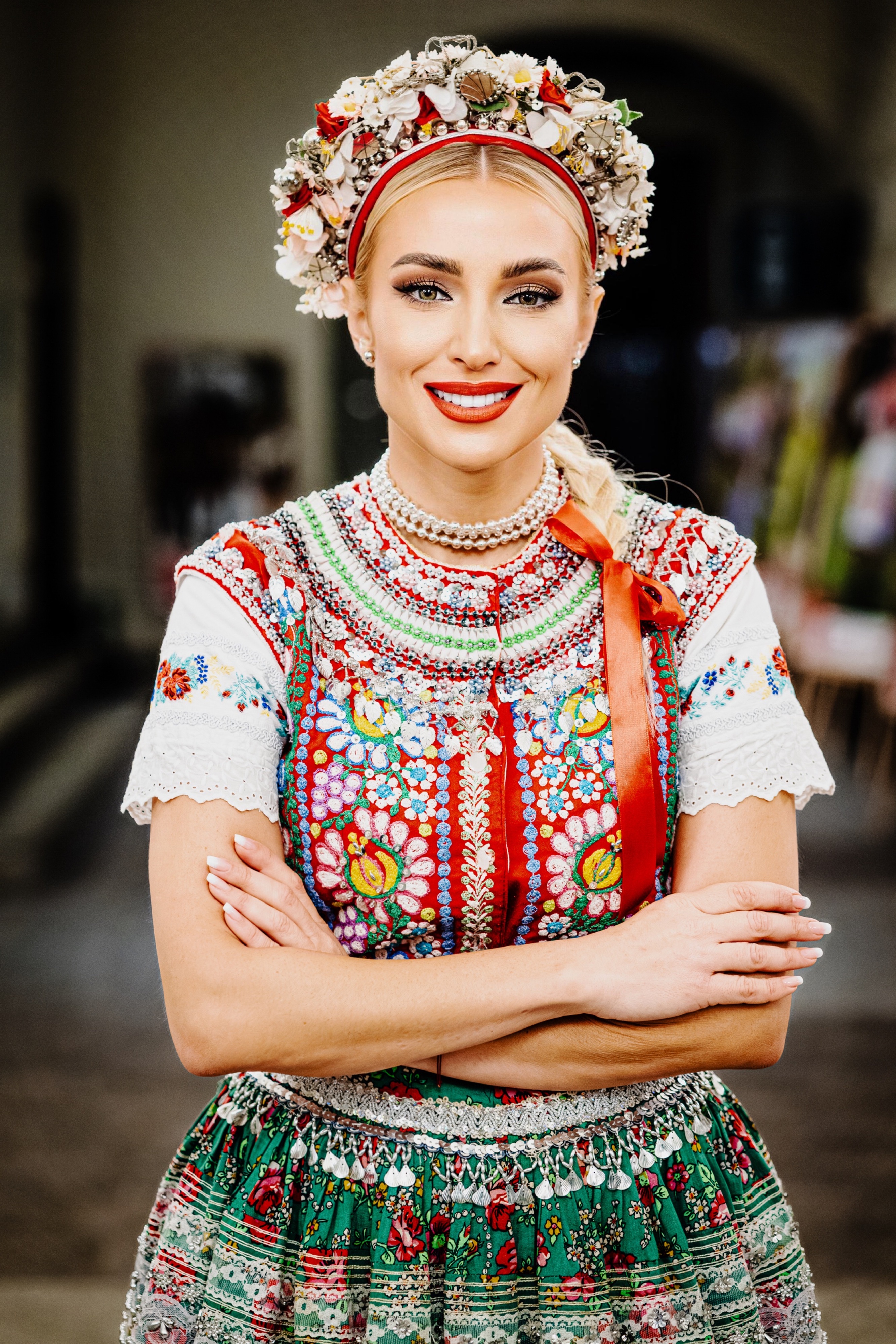 simona-simanova-v-kroji