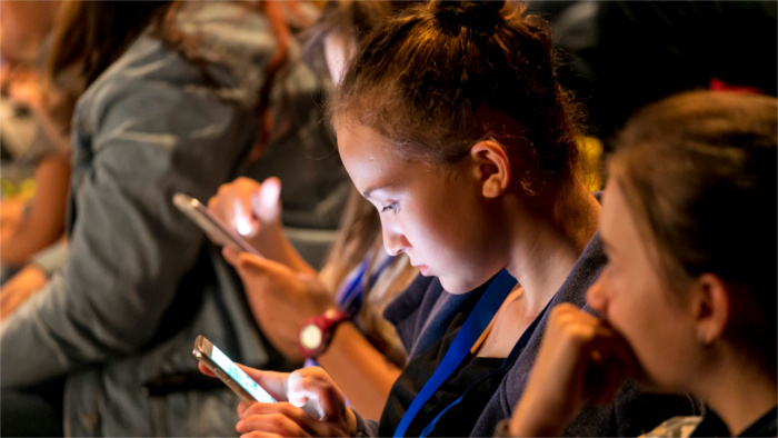 na mobil internet sociálne siete_TASR