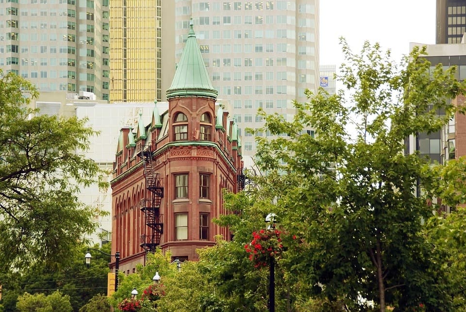Toronto chutí svetom. V Cestou necestou objavíte mesto, kde sa na tanieri stretávajú kultúry