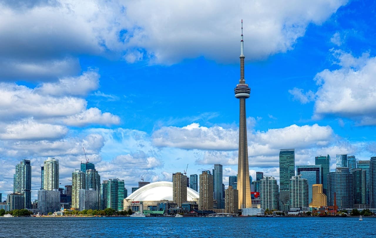 Toronto-pixabay