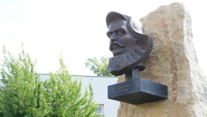Na snímke pamätník Ľudovíta Štúra_TASR.jpg