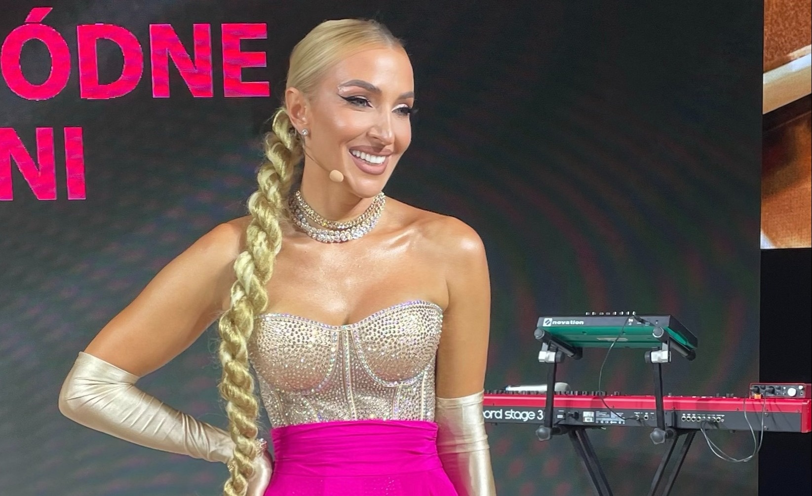 Vizážou vyrážala dych. Simona Simanová na Bratislavských módnych dňoch v dvojitej úlohe