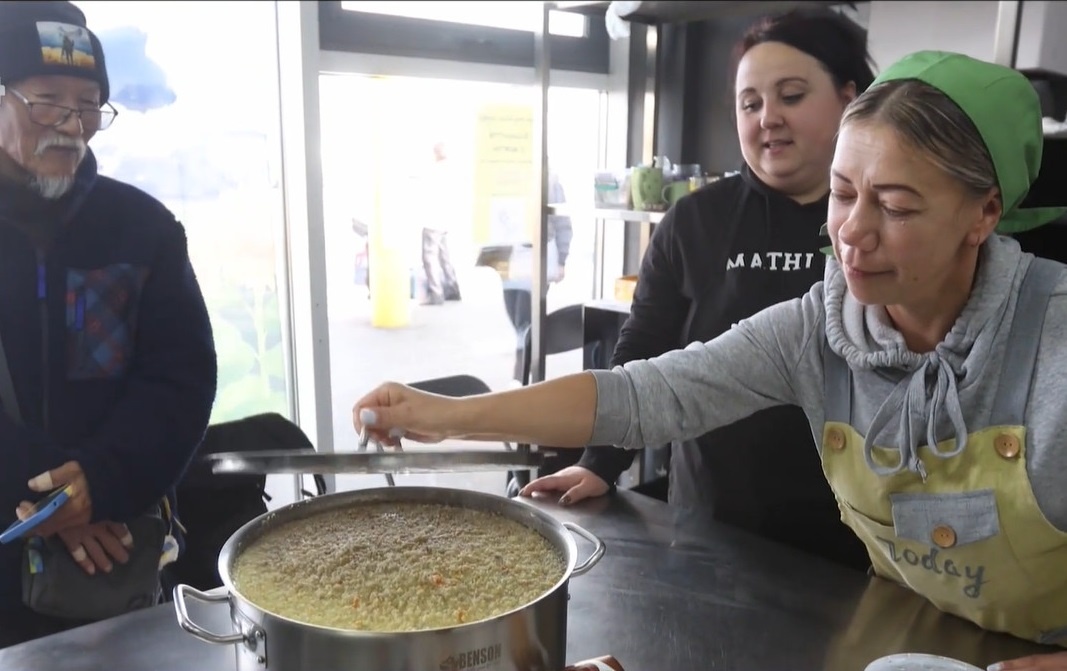 Bez vzdelania sa deti nikam nedostanú. Japonec obetoval celý majetok pre cudzích