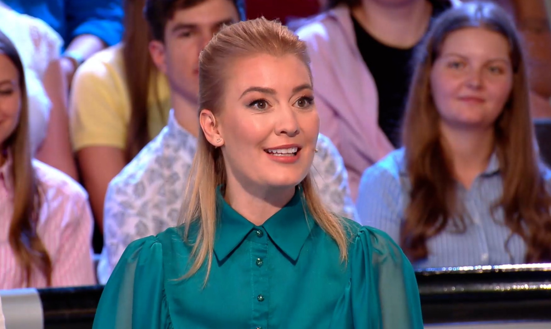 Majeská chodí o dva týždne skôr, Bárta trikrát vysáva jeden roh. Zvyky našich hercov