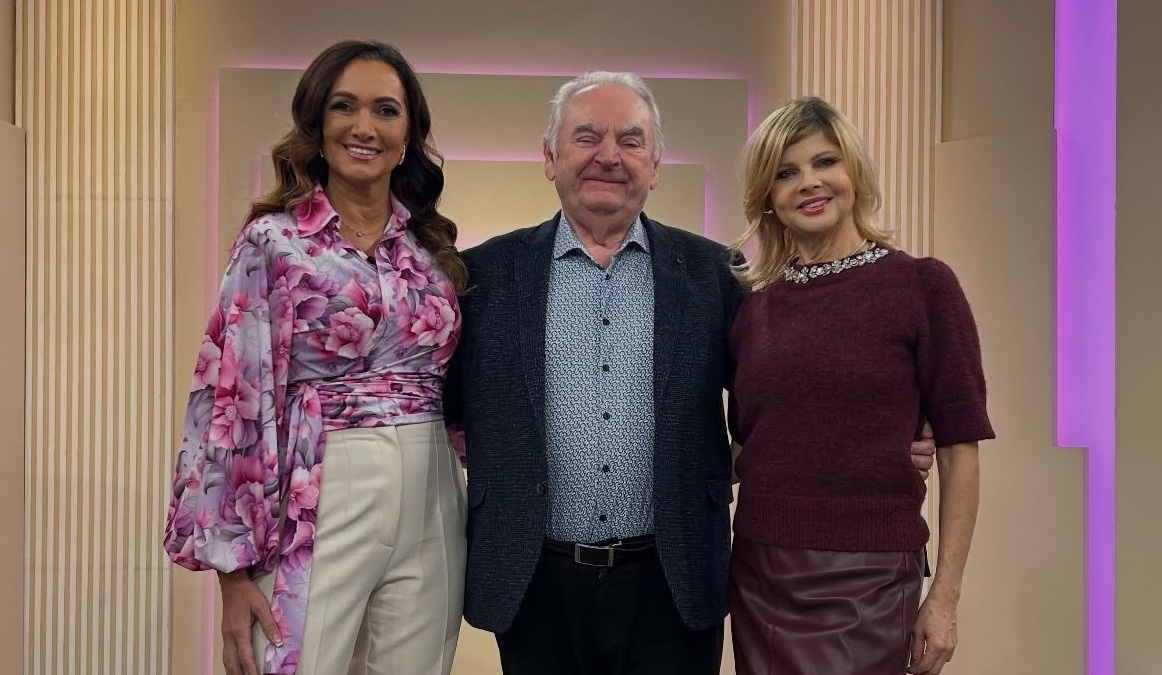 Vráti sa relácia Petra Stašáka Kaviareň Slávia na obrazovky? Spevák má jasno