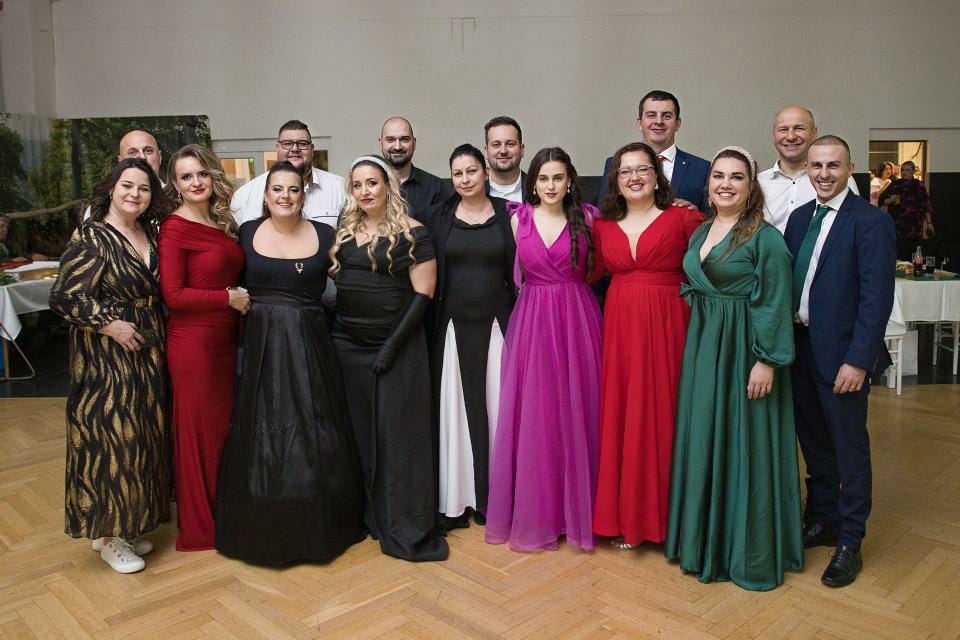 Pečie-celé-Slovensko-5-na-plese