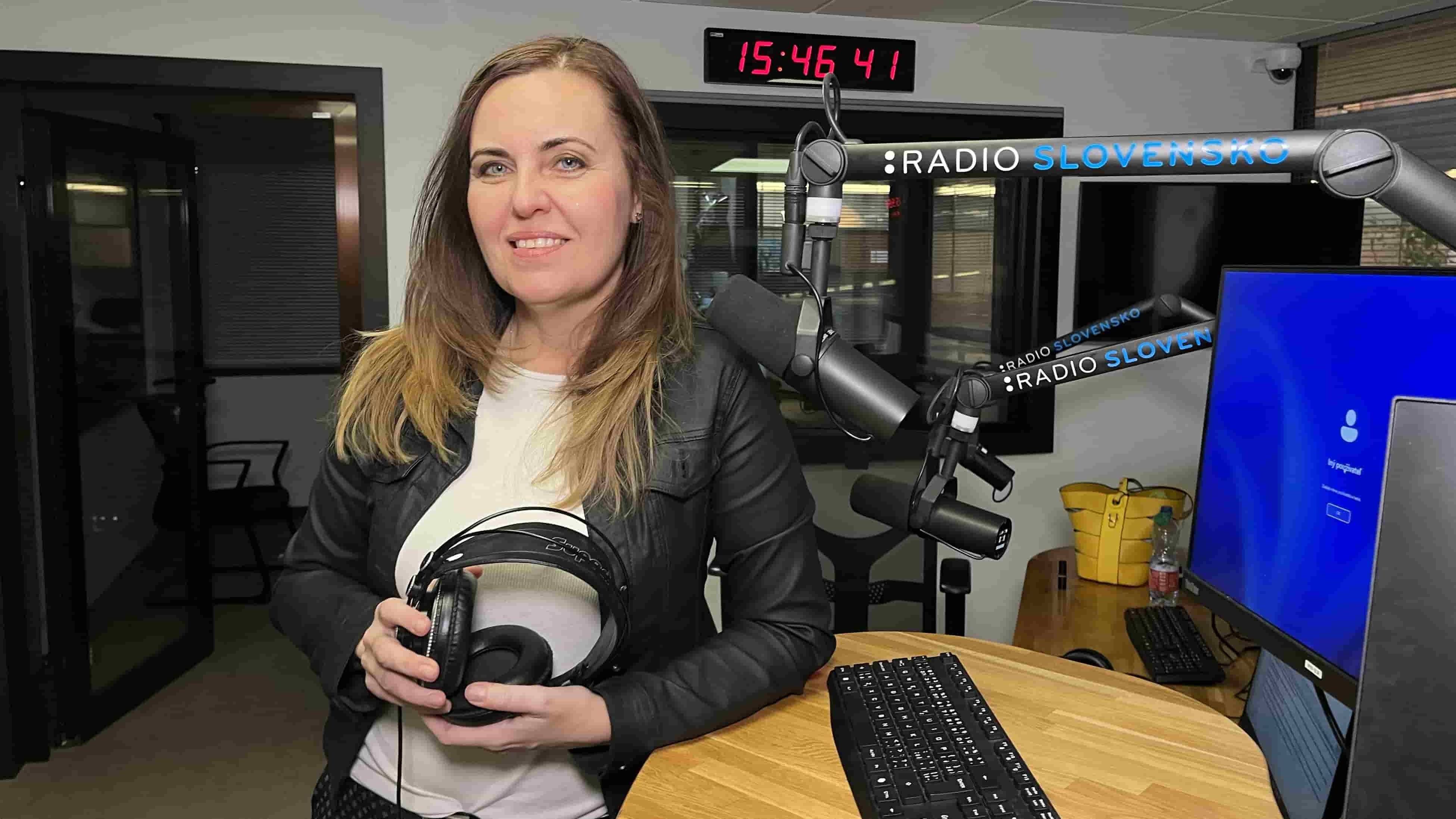 Rádio-Slovensko_Ivana-Ilgova-Jindřich-Bardoň-STVR