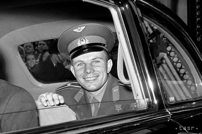 Gagarin _tasr.jpg