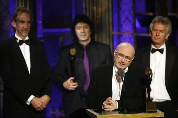 kapela-phil-collins-genesis-sita-ap