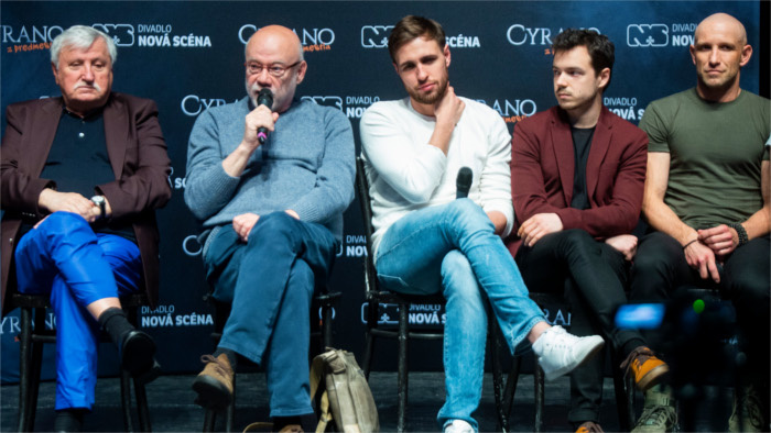 na kamil peteraj jan strasser cyrano_predmestia_tasr