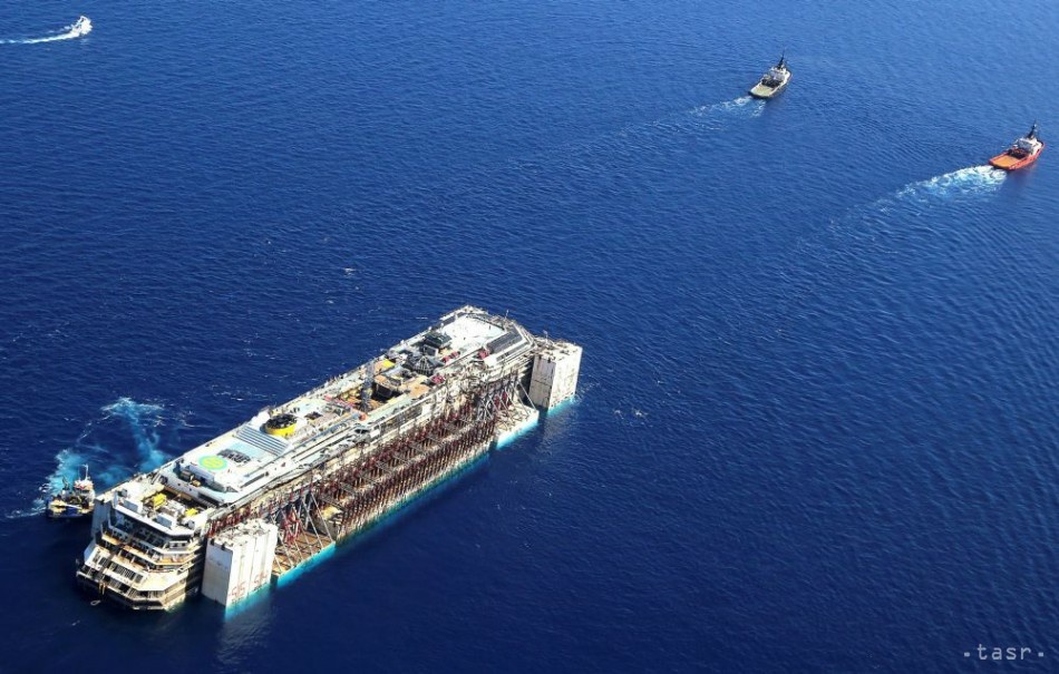 vrak-Costa-concordia-TASR