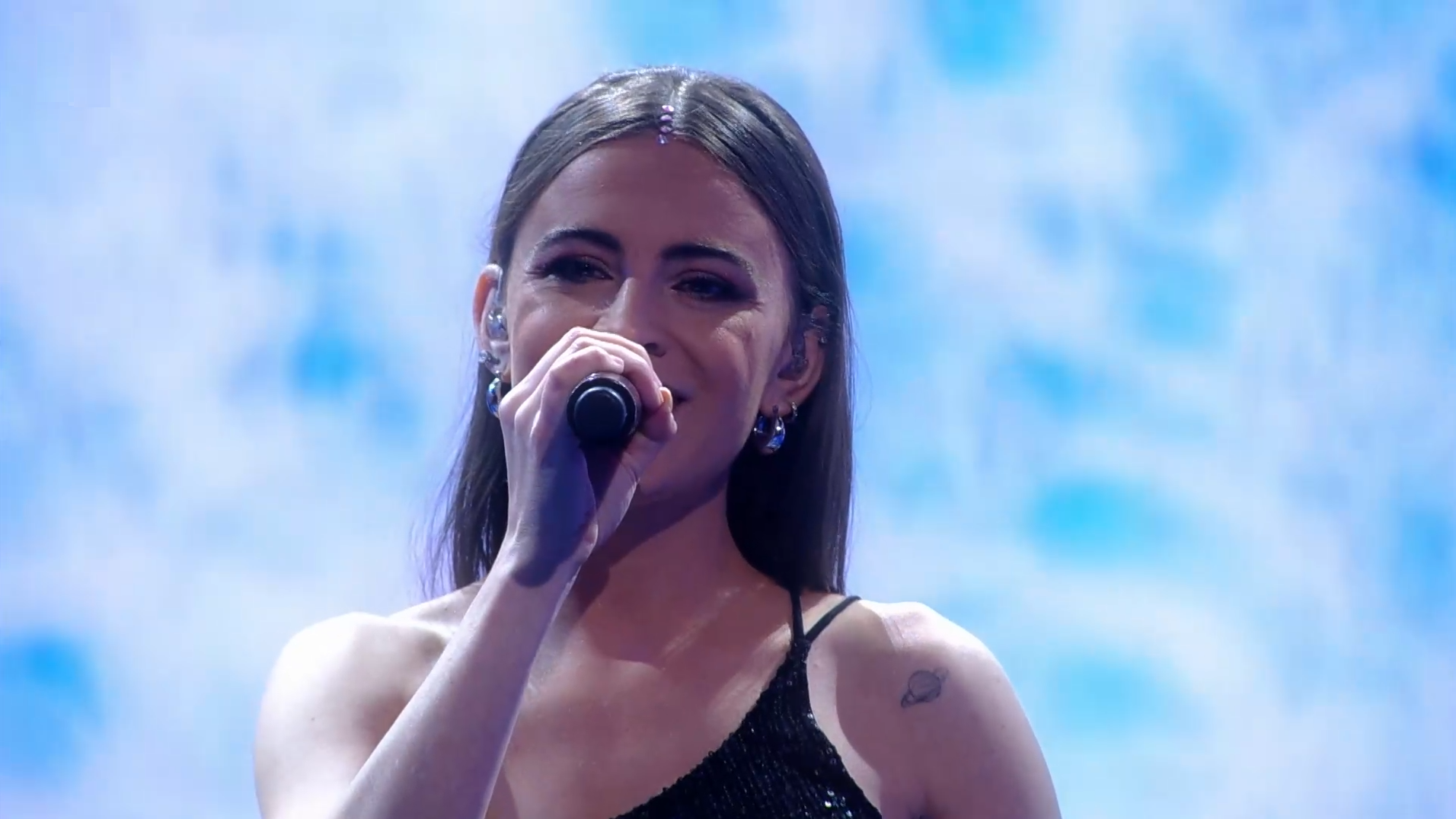 Kto stojí za hudobnými indíciami? V Na správnej ceste znie aj hlas Michaely Trokanovej