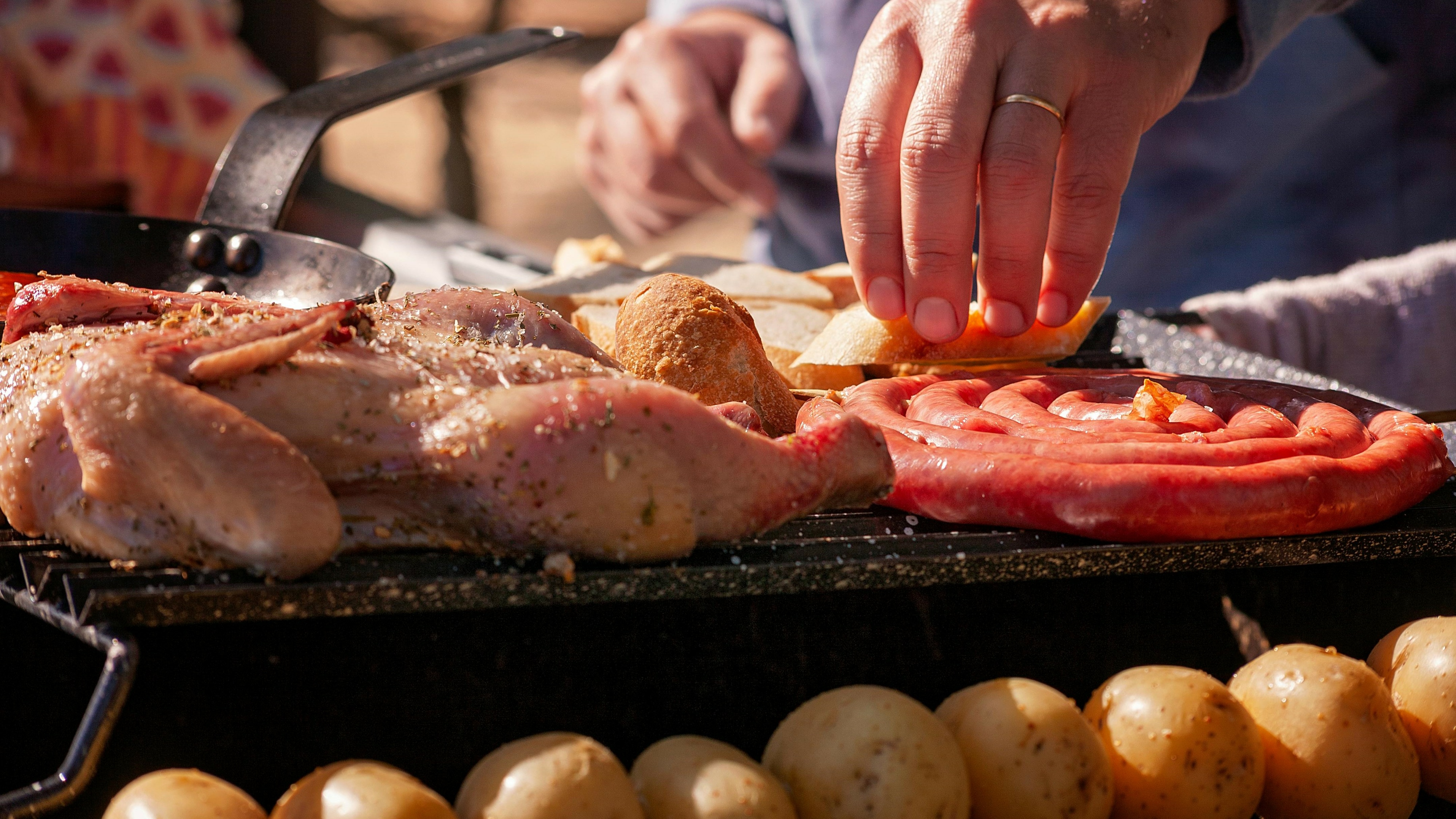 Aj grilovanie môže byť zdravé. Dodržte jednoduché zásady odborníka