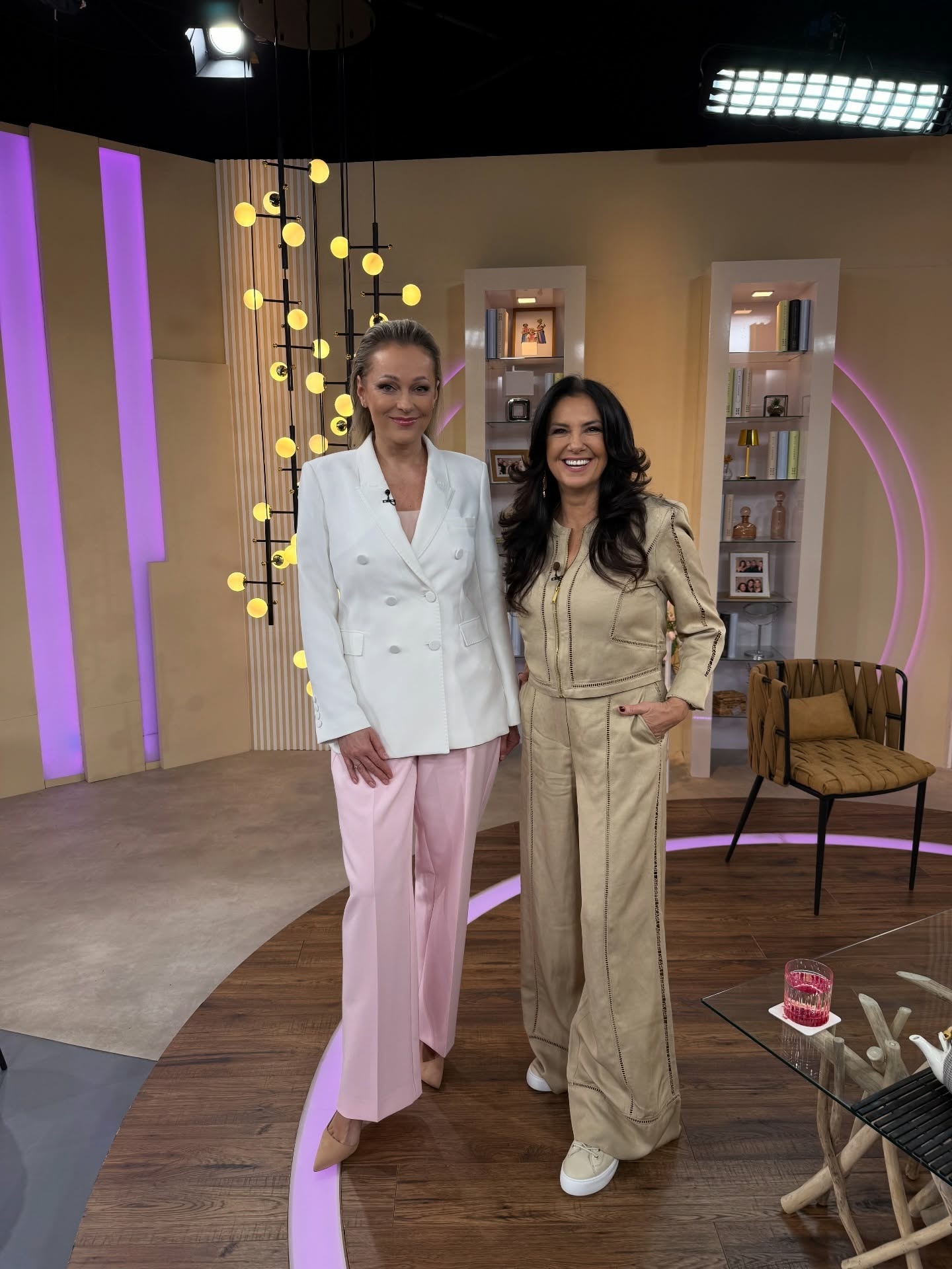 andrea-chabronova-iveta-malachovska-damsky-klub